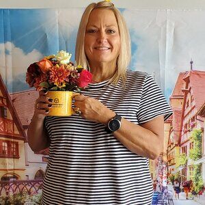 Meet your Posher, Stacy